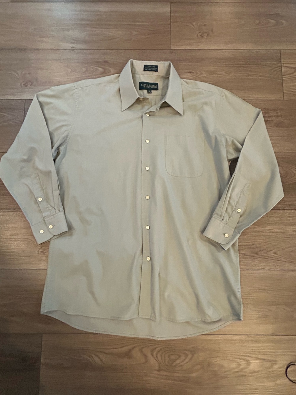 Harve Benard Mens Dress Shirt 16 32/33 Light Sage Easy Care Cotton Blend L